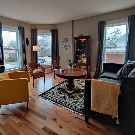Historic Oak Park Home For 6 / Hemingway District Kültér fotó